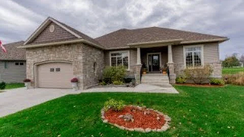35 Summerhill Row -Susan Gormley - RE/MAX Group Fo...