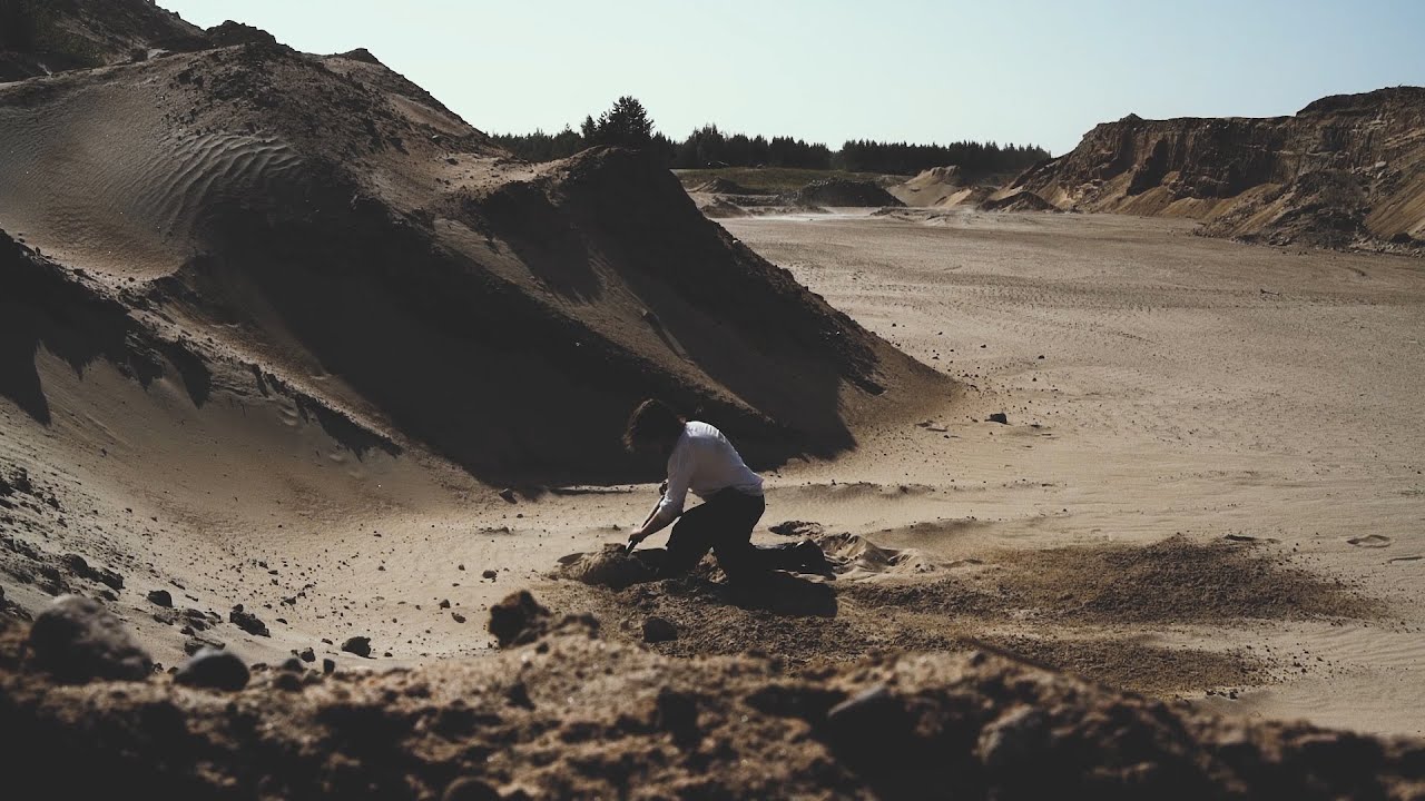 Woeful - Starless (OFFICIAL MUSIC VIDEO)