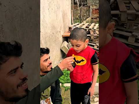 #شاهد شاب يضلم فقير با السرقه لكن النهايه جعلته يندم