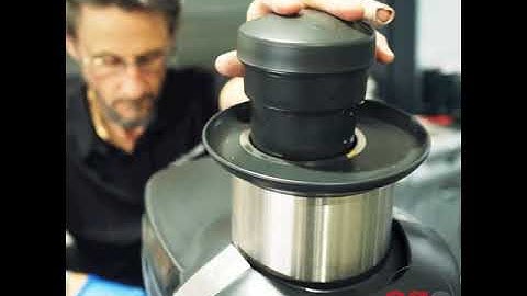 Robot Coupe J 100 Ultra Automatic Centrifugal Juicer