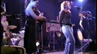 Kay Hanley, Tracy Bonham (Safe+Sound 1997)- Voices Carry