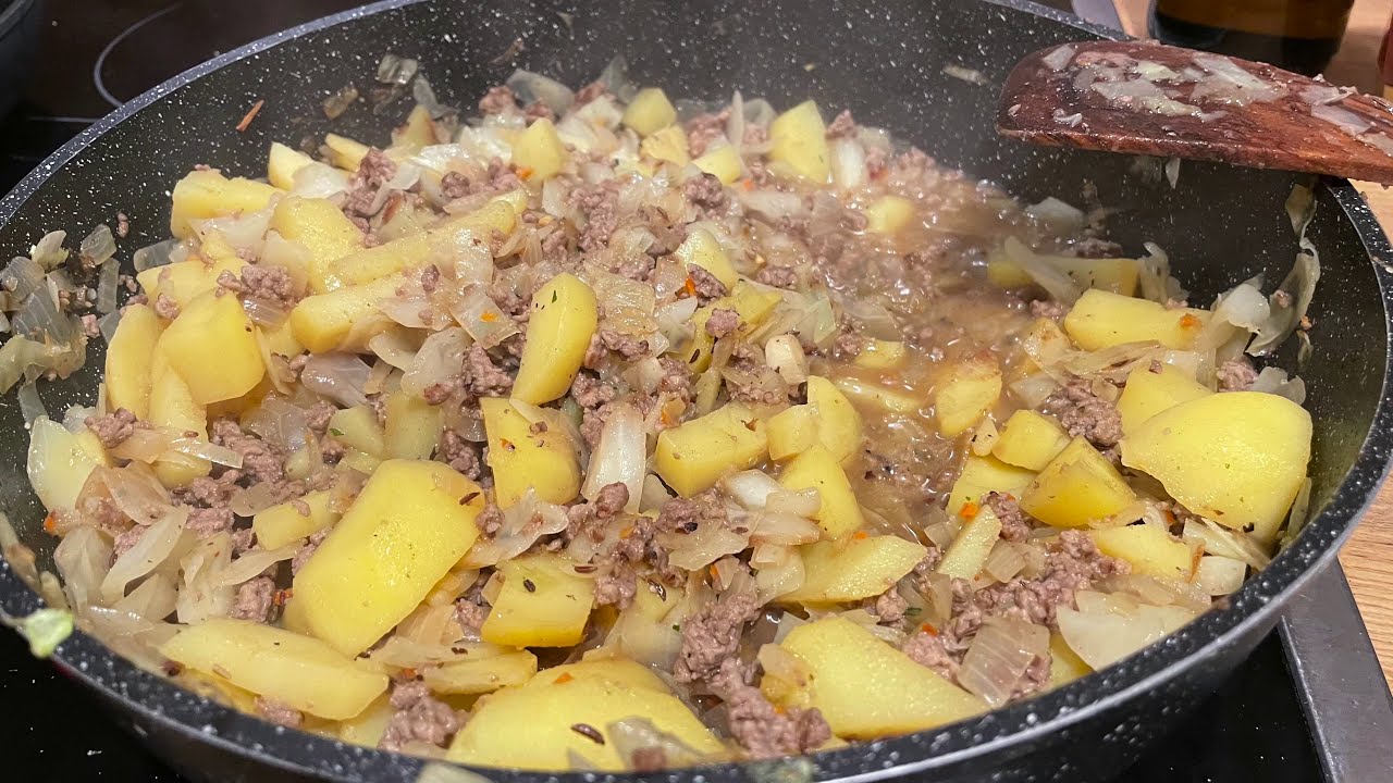 Krautpfanne mit Hack und Kartoffeln, zyntux Kochstudio, #4k - YouTube