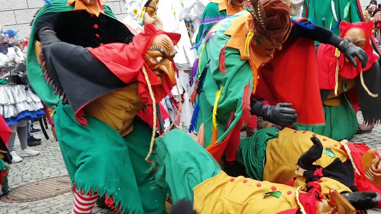 Bad Waldsee - Rosenmontag 2018 - Impressionen mit den Waldseer Masken und Guggamusik