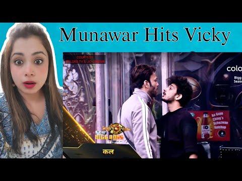 Munawar Hits Vicky 