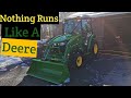 John Deere 3033R, Walk through.