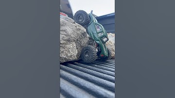 @mazzdesigns6929 CCv3 putting in work! Like&Sub4more #scx24 #furitek #rccrawler #moforc #injora