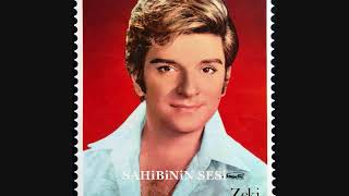 Zeki Müren - Geçti Ömrüm Yine Hâlâ Ben O Bin Dert Ileyim