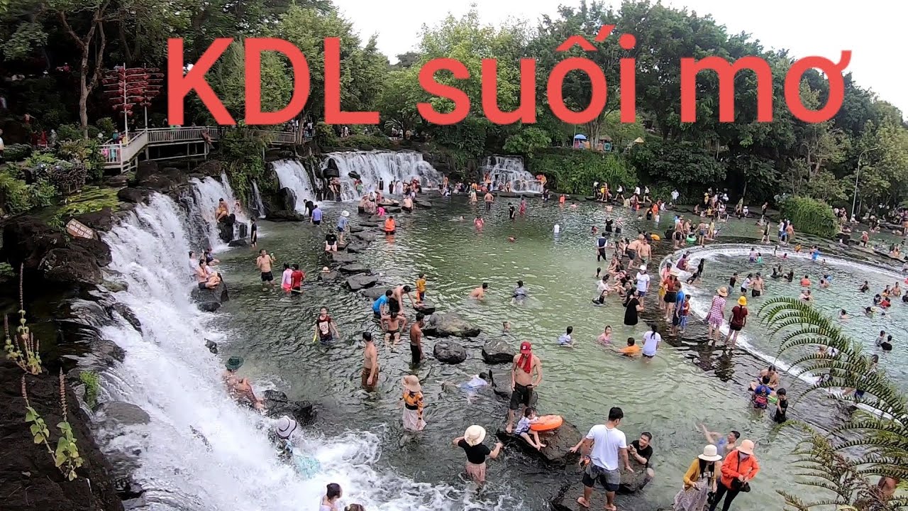 khu Du lịch suối mơ 2/9 quá đông