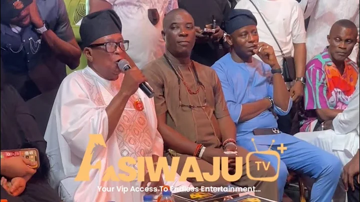 ALHAJI KOLLINGTON AYINLA BLESSES PASUMA AS HE MARKS 40 YEARS ON STAGE. WATCH