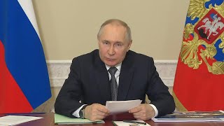 Владимир Путин запустил трамвай в Мариуполе