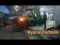 Skill Dewa !  Forklift Operator Loading Mesin 10 Ton