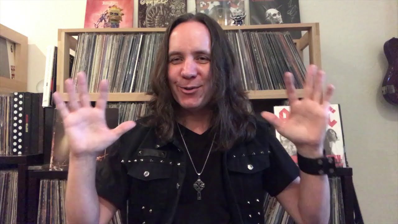 5 of the Coolest Frontmen in Rock and Metal..in my humble opinion