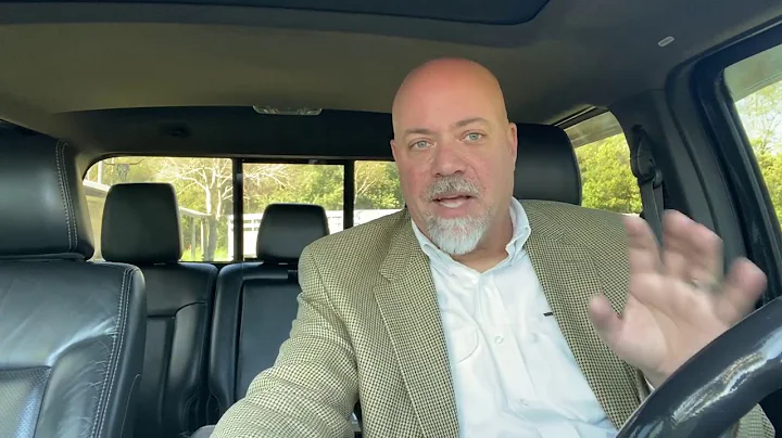 WHAT DOES A WORKERS COMP. LAWYER COST? AND WHO PAYS THE ATTORNEY???