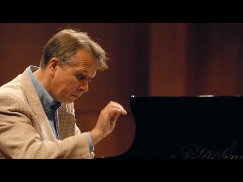 видео: Mikhail Pletnev plays Tchaikovsky - 18 Pieces op. 72 (Lucerne, 2002)