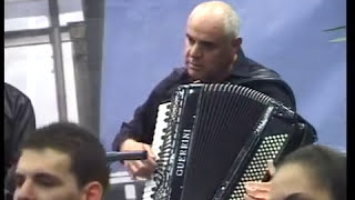 Milan Zavkov - Pembe oro (LIVE) chords