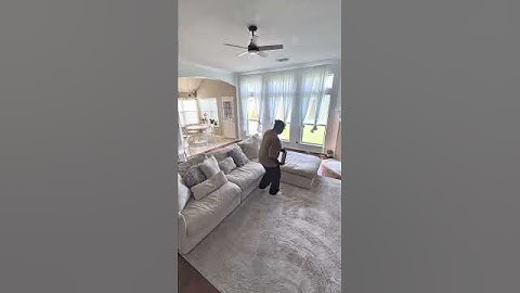 Macbook Powered Desk Setup