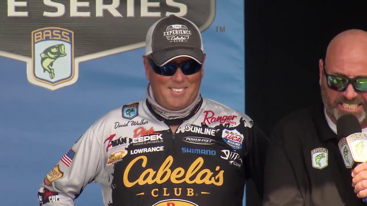 bass fishing at night 2018 Elite: St. Lawrence River