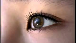 1-Day Acuvue Define cosmetic contact lenses