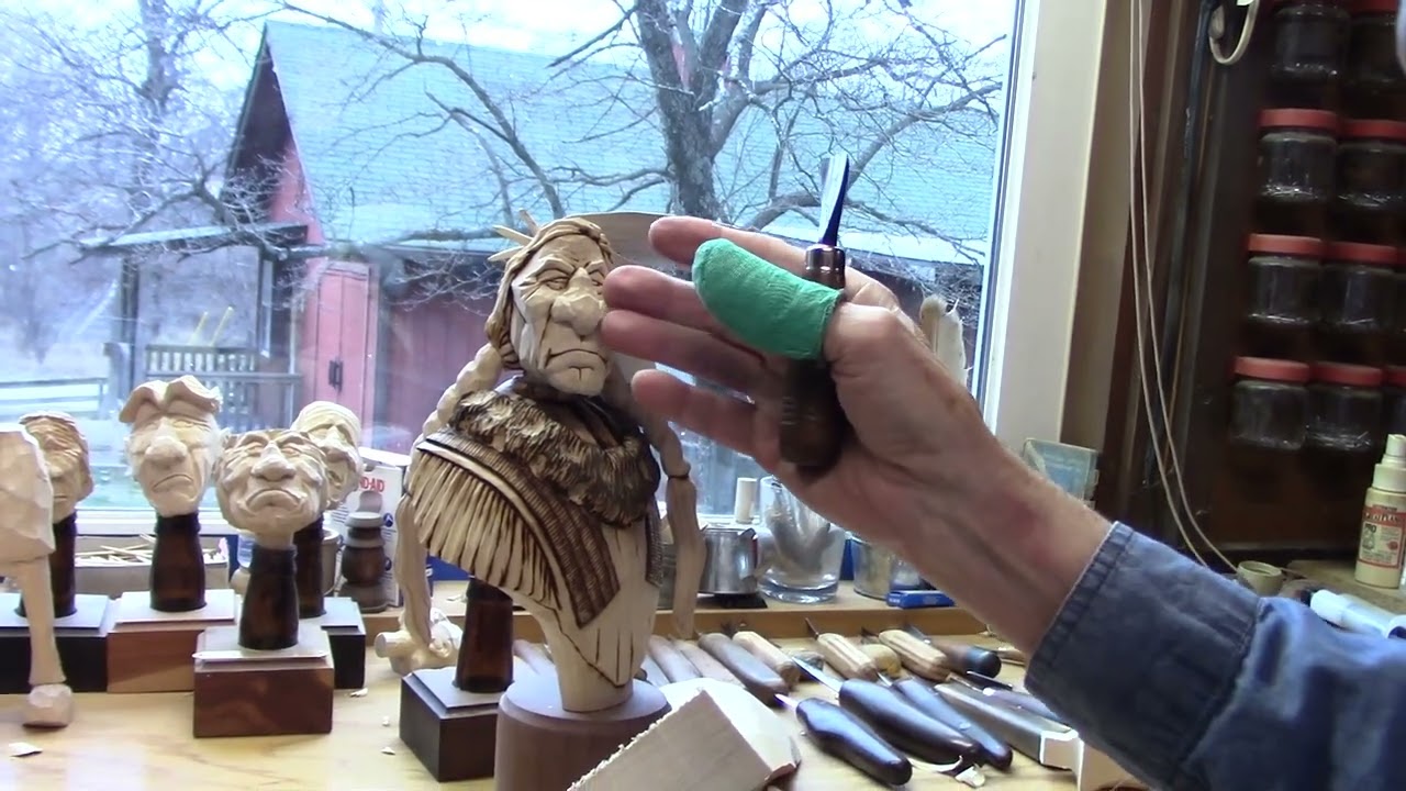 Making a Native American Feather for your Carving