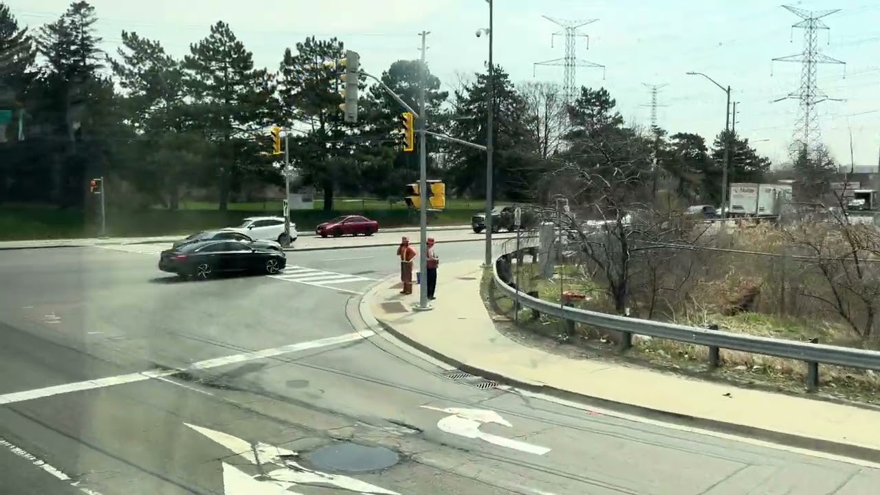 GO Bus 40 (Side Window View): Richmond Hill Centre to Dixie Transitway Station