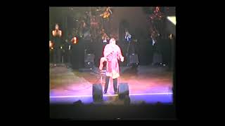 Un día como hoy, hace 20 años,Sandro cantaba por ultima vez en público. Cierre del show. 15-5-2004.
