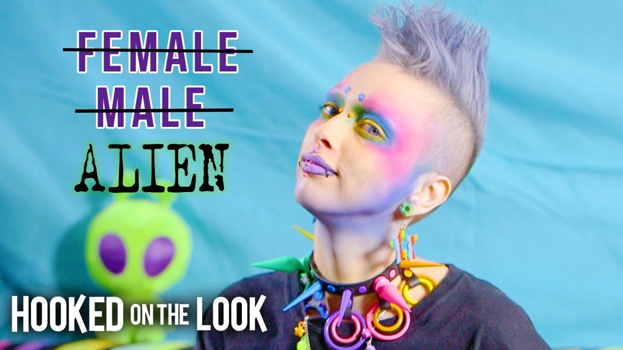 I’ve Transitioned Into An Alien | HOOKED ON THE LOOK