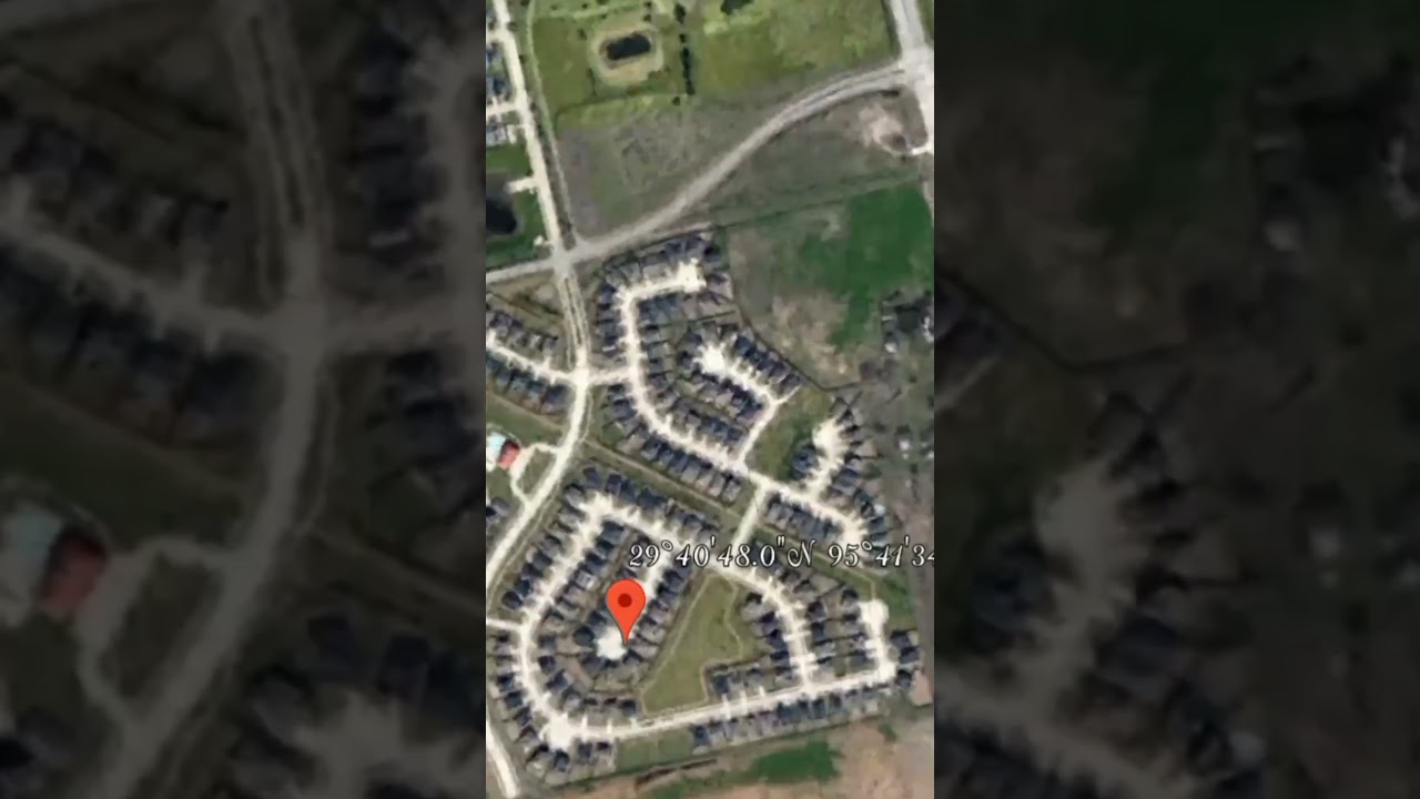 so weird 😱weird things caught on Google Maps