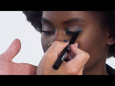 वीडियो: Coloressence एक्वा ब्लू पर्ल प्रभाव Eyeshadow पेंसिल समीक्षा