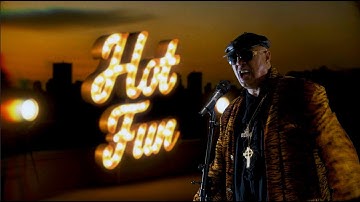 Hot Fun In The Summertime - Narada Michael Walden - Official Music Video