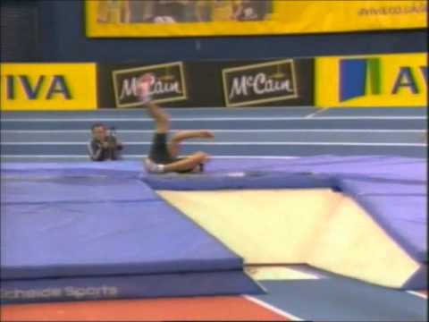 Pole Vaulter Steve Lewis's Pole Breaks At Birmingham Athletics Grand ...