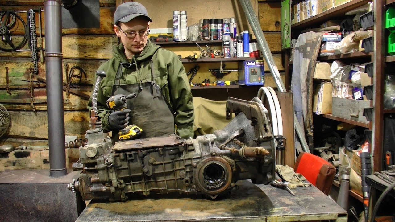 Разбираю КПП и РЗМ на ЛуАЗ с металлоприёмки...