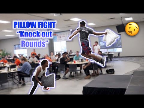 Extreme Pillow Fight Skachat S 3gp Mp4 Mp3 Flv