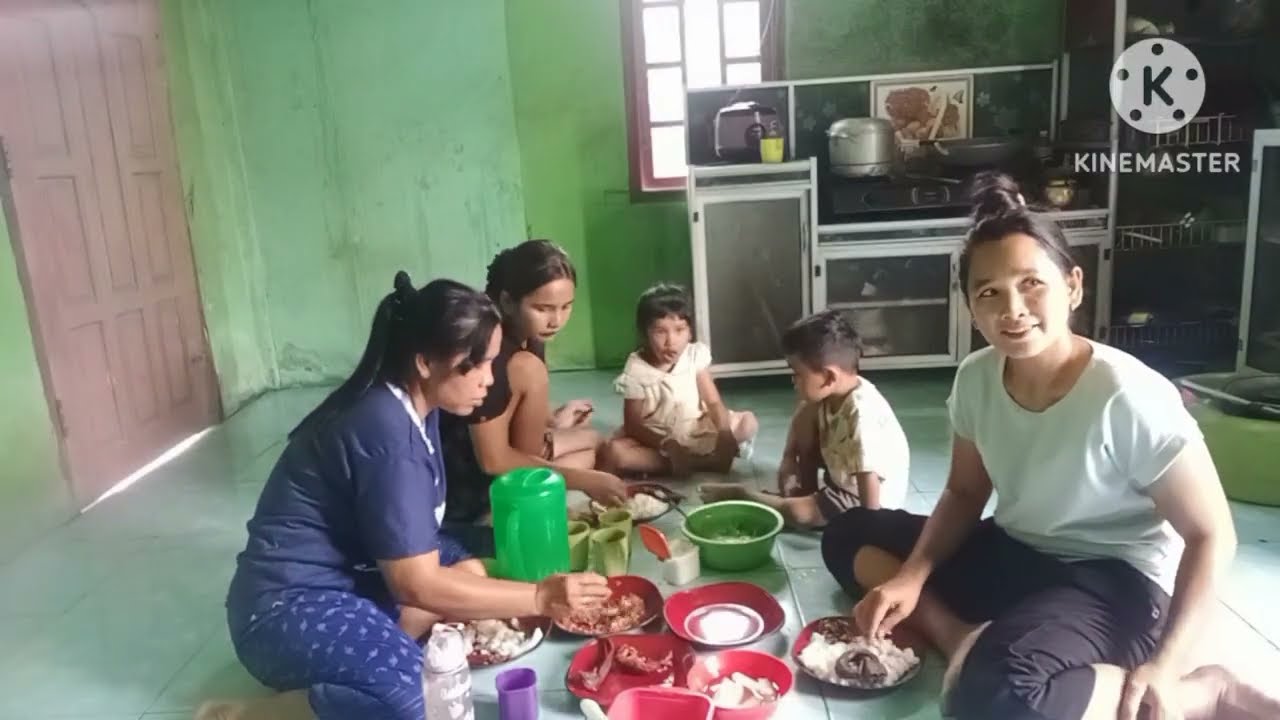 Binda lona masak pecel lele makan bersama mamak chesa lanjut pergi ke kebun
