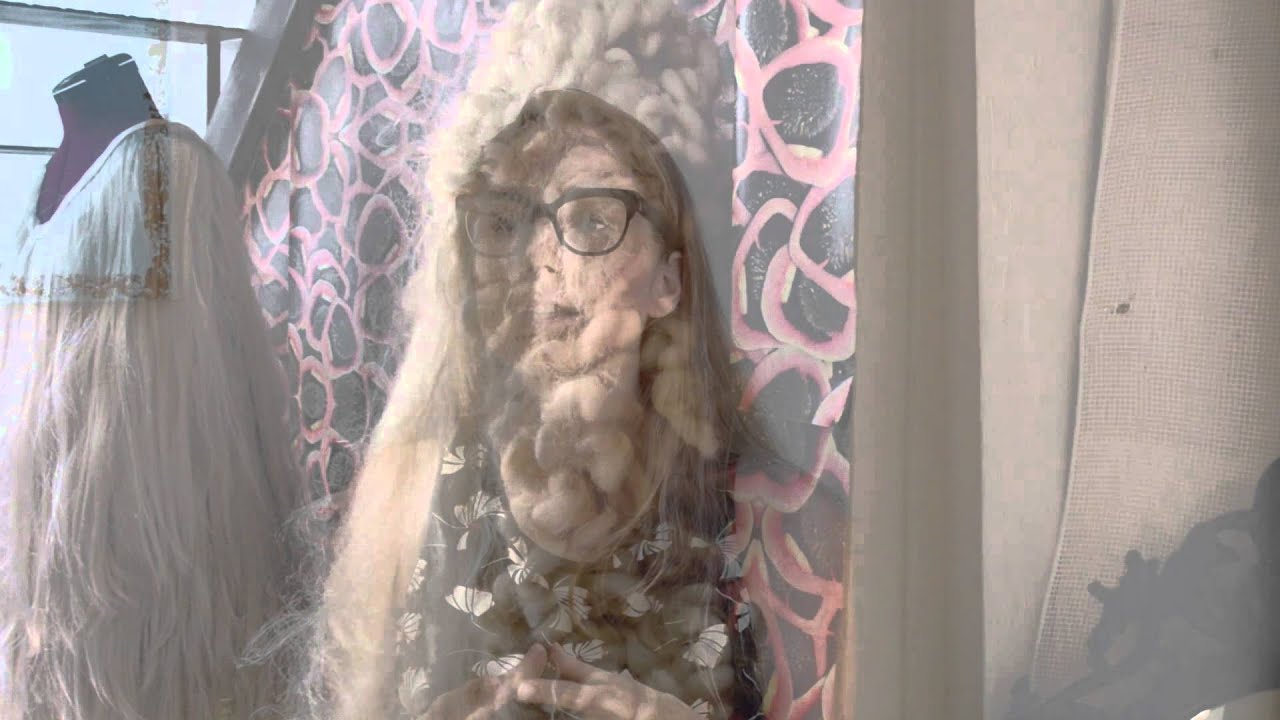ANNA ROSE | Contemporary Artists in Florence - YouTube