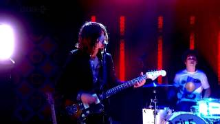 Arctic Monkeys Live on BBC (HD) - Cornerstone chords