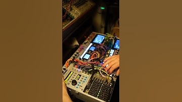 Should this track have been even faster?? 🥳 #eurorack #modularsynth