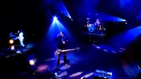 Skillet   Comatose Comes Alive