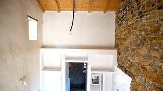#81 PAINTING and Progressing in the Bathroom | Renovating our Abandoned Stone House in Italy