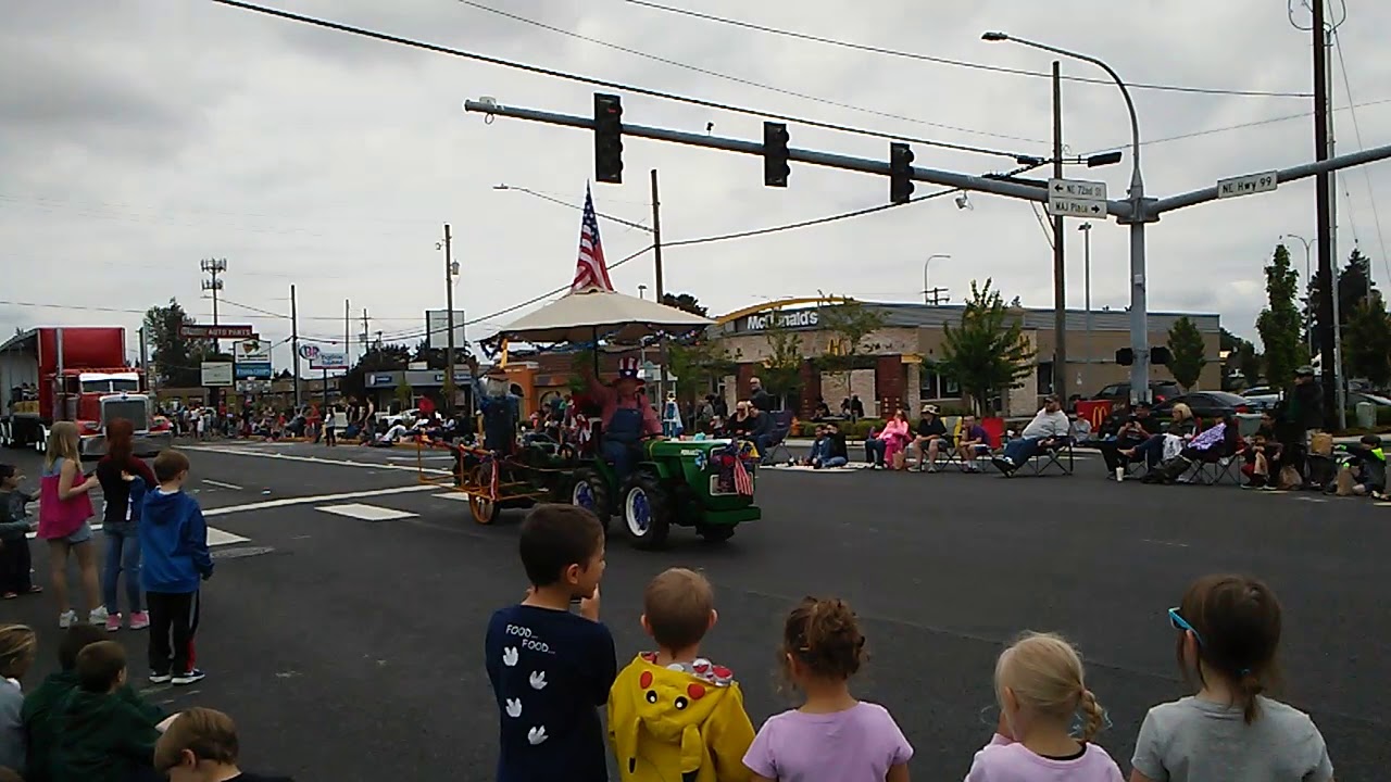 Hazel Dell Parade of Bands 2018 YouTube