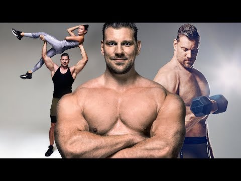 How The Dutch Giant (7.2 ft/2.18m) gained 70 kg of muscle in 8 years