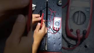 How to use the multimeter BY:  JUAN ANDRES BUITRAGO, JUAN DAVID ABELLO AND JUAN DAVID CASTAÑO