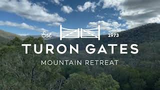 Turon Gates pet friendly 4 bedroom 2 bathroom log cabin sleeps up to 8.