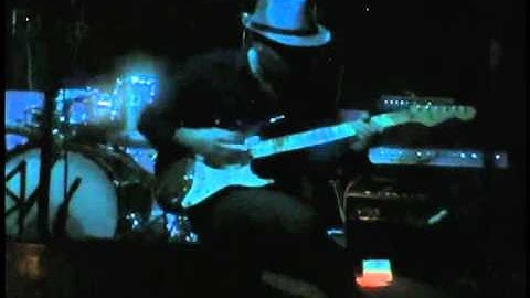 Bikini Robot Army/Val