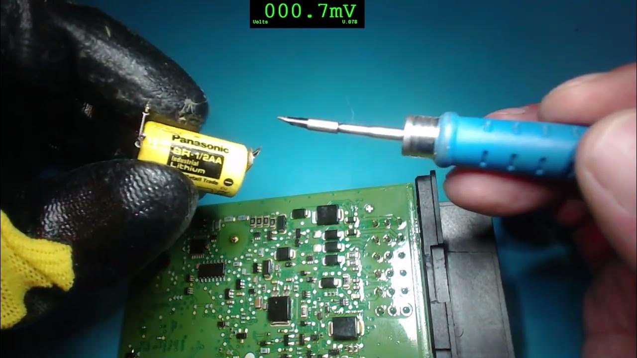 Freightliner Cascadia ECM Repair - YouTube