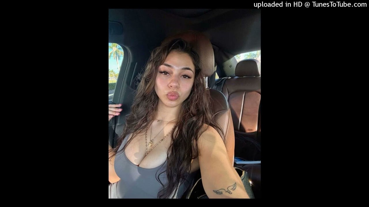 Girlzluhdev + Dachinc Type Beat (@prodmanu)