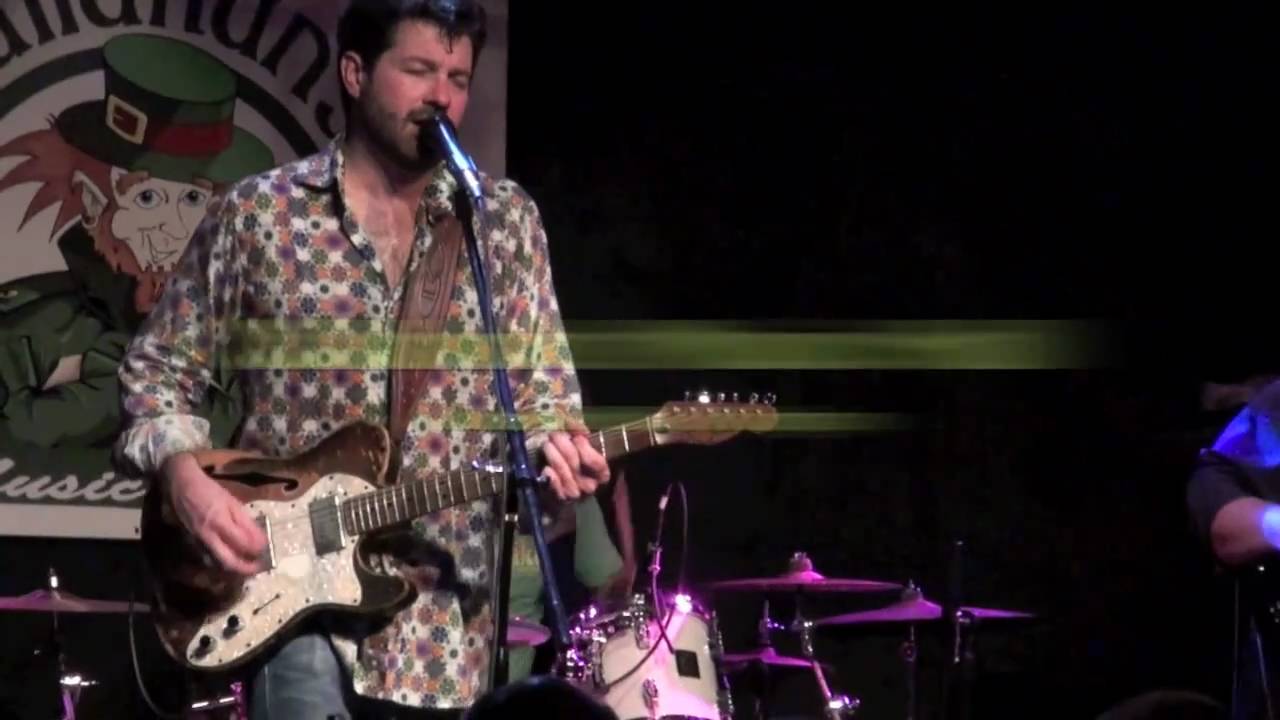 TAB BENOIT "SHELTER ME" (BEST VERSION) ( SONS OF GUNS tv show intro