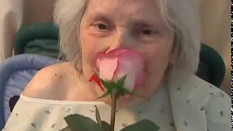 ANNIE LLOYD  (2008)