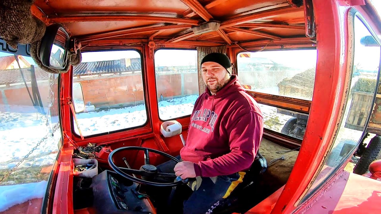 Farming day with two UTB tractors 643 dtc & 650- Skilled driver- (Livada de Bihor-România)