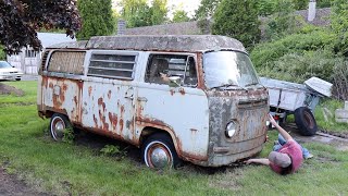 69 Vw Bus Found  Rescue & 1st wash after sitting for years .