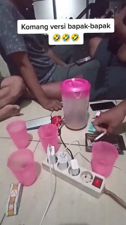 LAGU KOMANG VERSI BAPAK-BAPAK